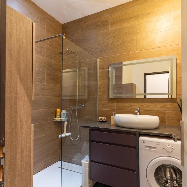 Appartement privé dans une maison du centre ville - Appartamento con 1 Camera da Letto - 7