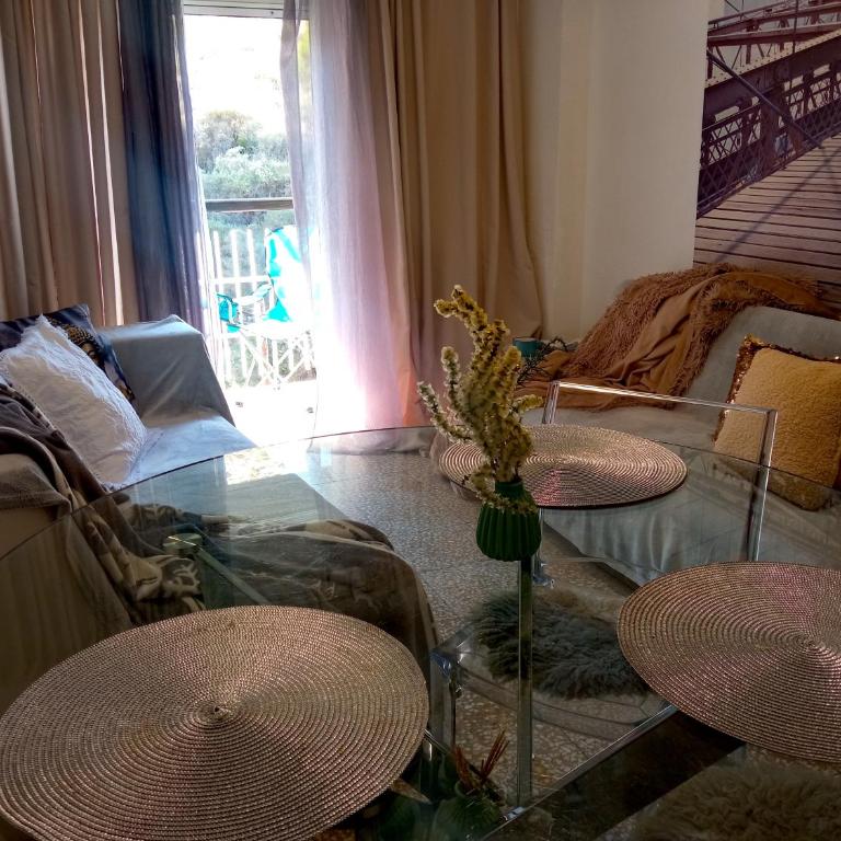 Alicante Central Apartment - Apartment with Balcony - 9