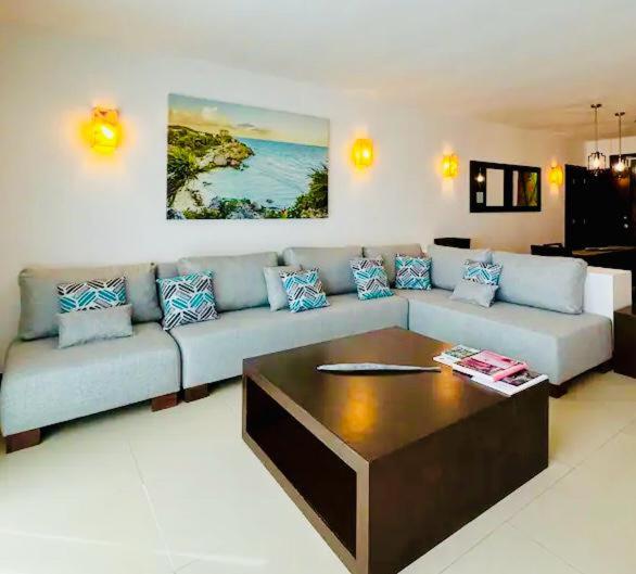 Aldea Thai Downtown Oceanview Residences - Three-Bedroom Deluxe Apartment - 9