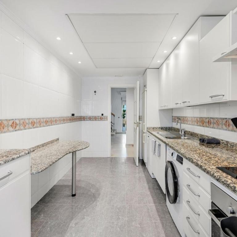 LXR Bahía de Marbella 3HAB Beachfront - Apartamento de 3 dormitorios - 16