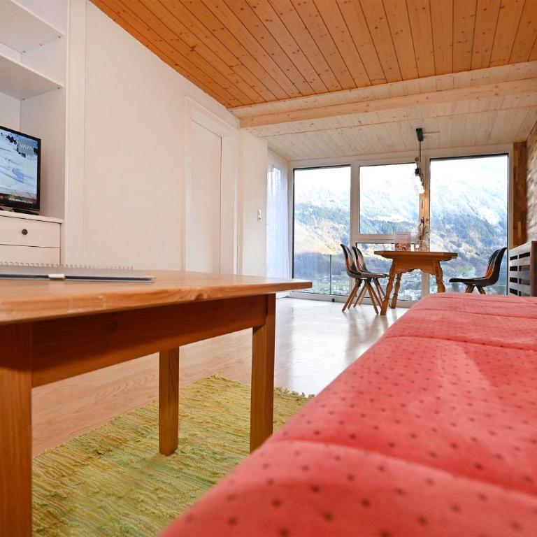 Rundblick Gästehaus Schruns Tschagguns by Alpenfeder - Apartment with Mountain View - 10