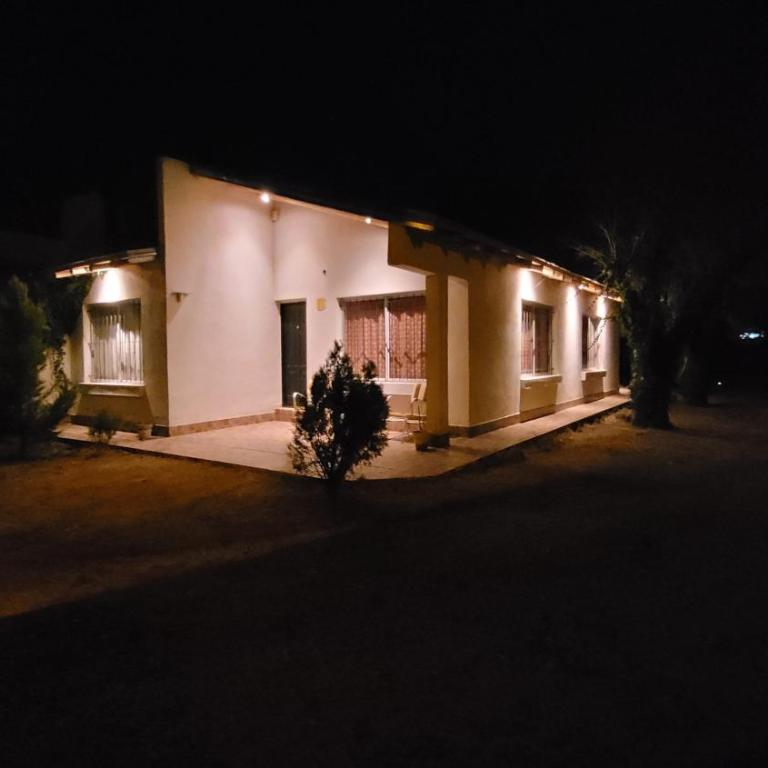 Cangallo 820 - Two-Bedroom House - 1