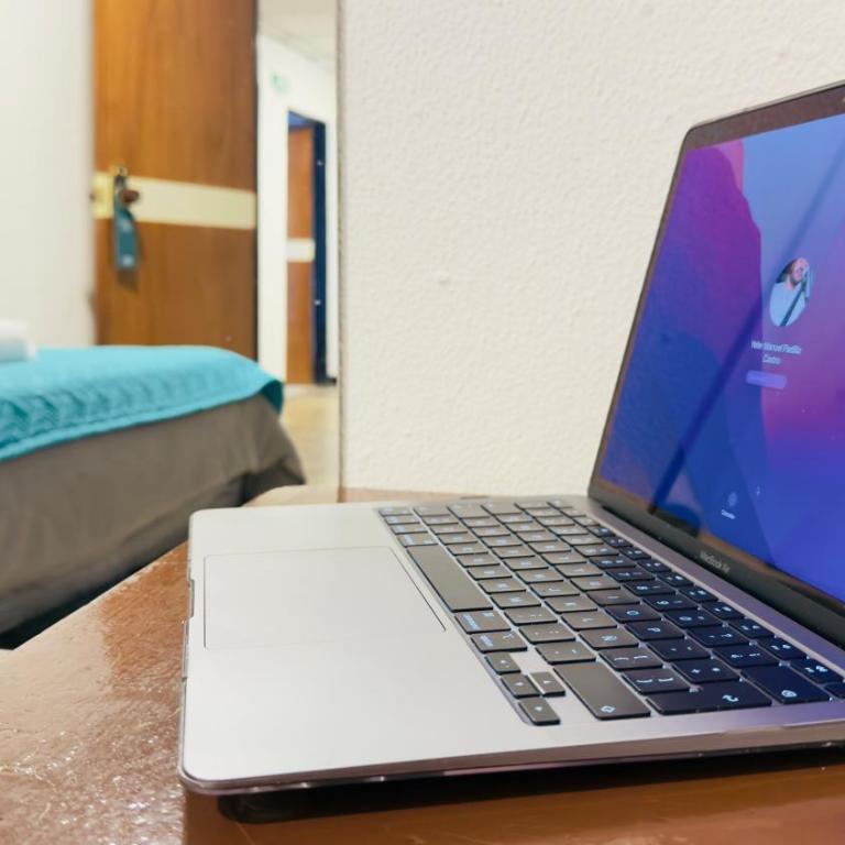 Hotel Suite Centro Bogotá - Habitación Doble con baño privado - 6