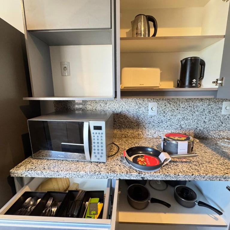 Modern 2 Br Apt In Las Lomas Close To Shop Del Sol - Apartamento - 27