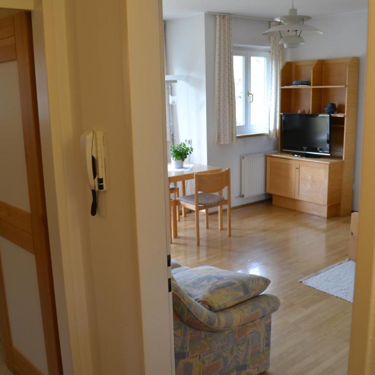 Haus Waldheim - Apartment mit 1 Schlafzimmer und Garten - 6