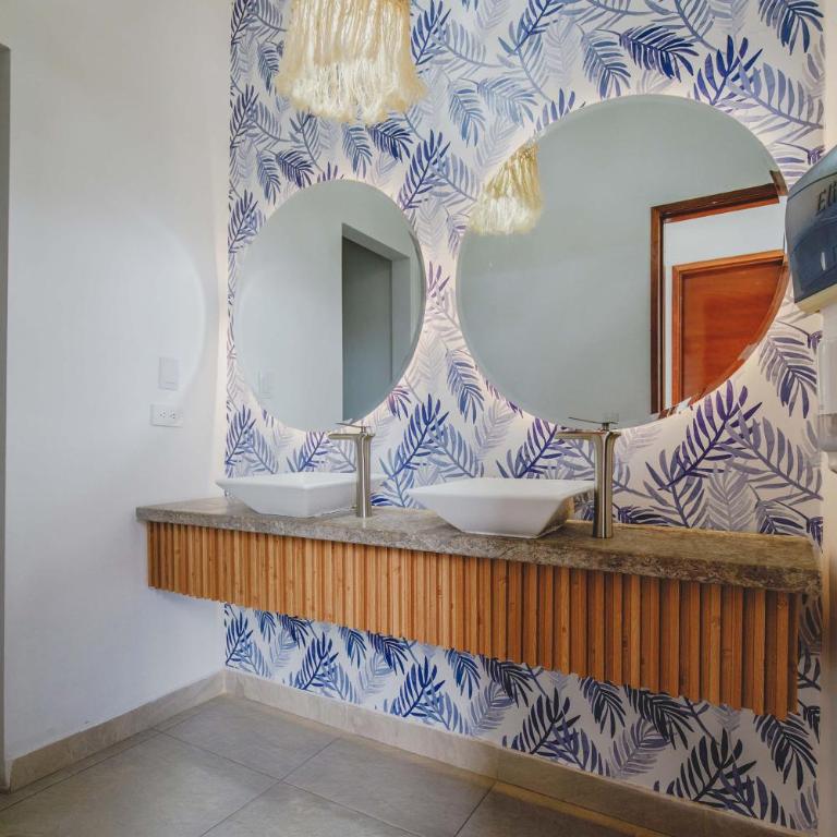 Cartagena frente a playa Ciudad Antigua 27 - Apartamento - 60