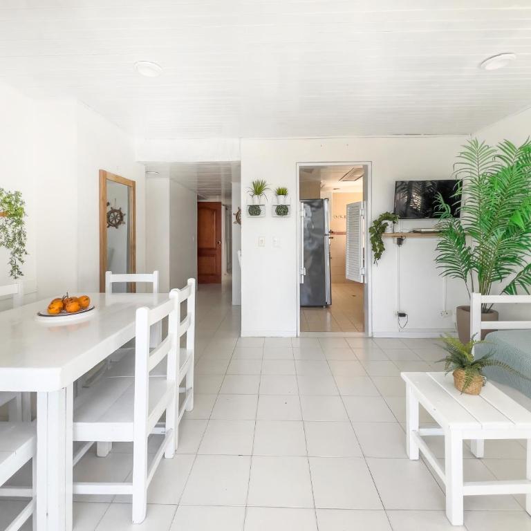 Tropical Beach - Con vista al mar - Two-Bedroom Apartment - 5