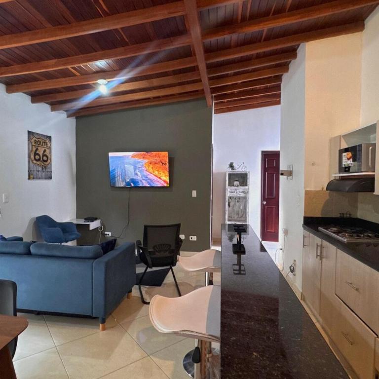 Apartamento Espacioso Belen Alameda cerca a Laureles y unidad deportiva de Belen - Two-Bedroom Apartment - 17