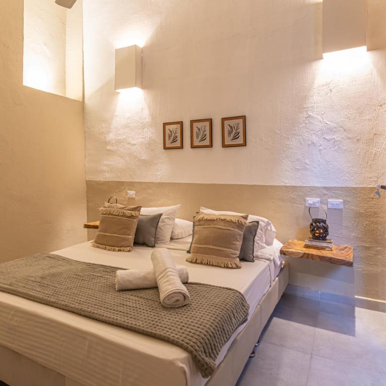 Espectacular apto nuevo con piscina privada 2 BD - Apartamento - 12