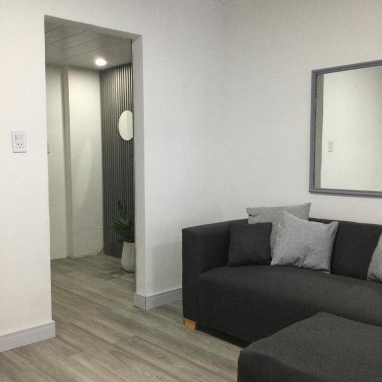 Depto parque Luro a dos cuadras de la playa - One-Bedroom Apartment - 10