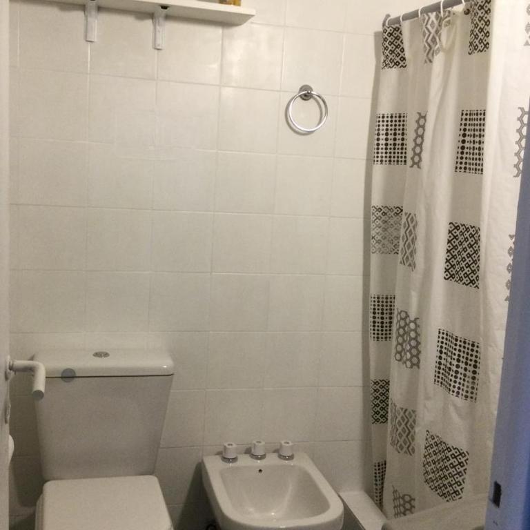 Depto parque Luro a dos cuadras de la playa - One-Bedroom Apartment - 11