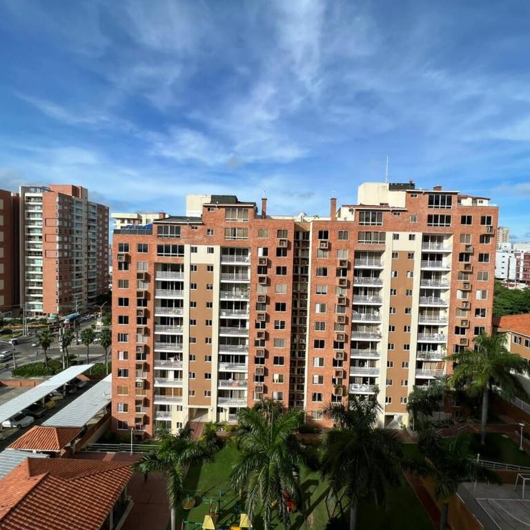 Apartamento 3 alcobas barrio Miramar Barranquilla - Three-Bedroom Apartment - 24