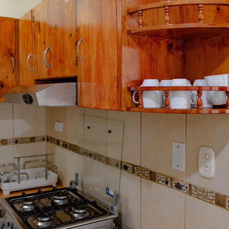 Depa céntrico, acogedor Trujillo - Three-Bedroom Apartment - 12