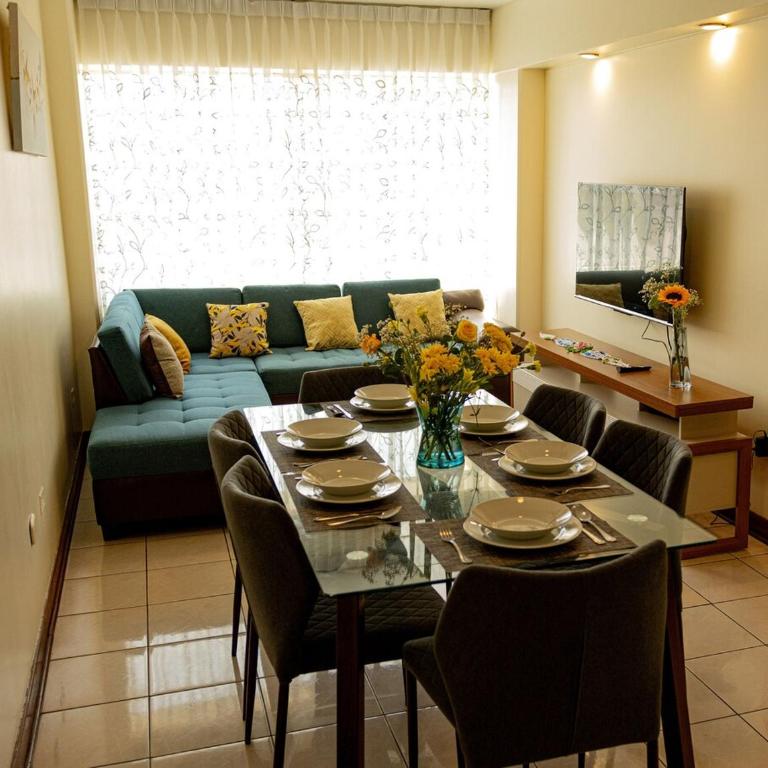 Depa céntrico, acogedor Trujillo - Three-Bedroom Apartment - 20