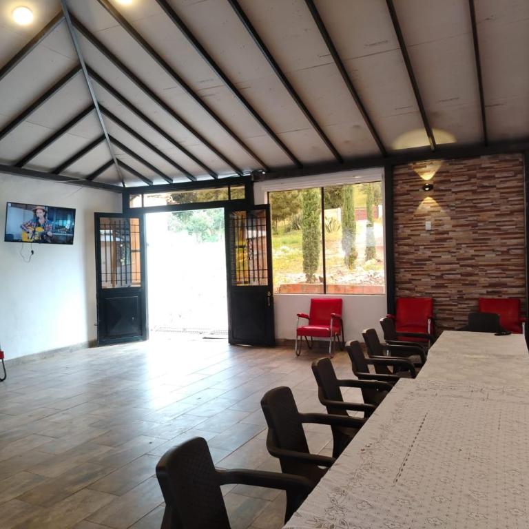 alojamiento rural prados de piedra pintada - Comfort Triple Room - 7