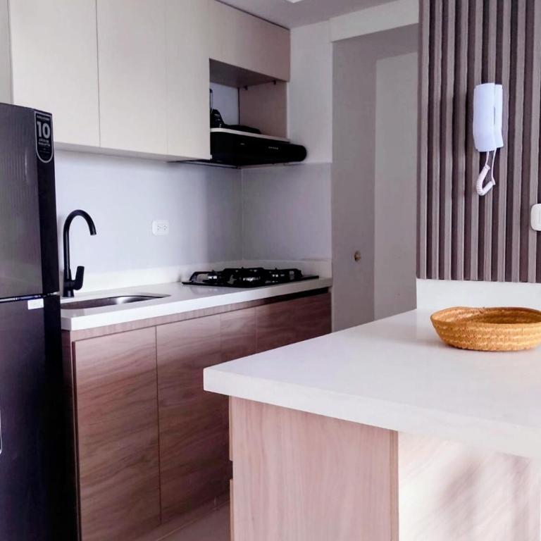 Apartamento moderno cerca de la playa - Three-Bedroom Apartment - 7