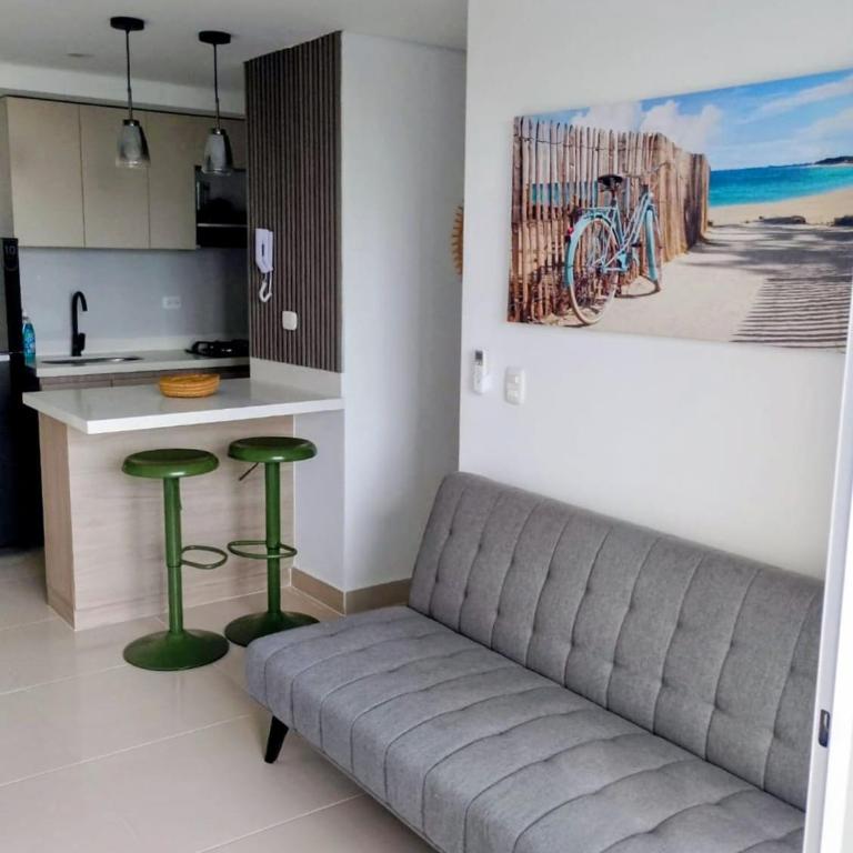 Apartamento moderno cerca de la playa - Three-Bedroom Apartment - 9