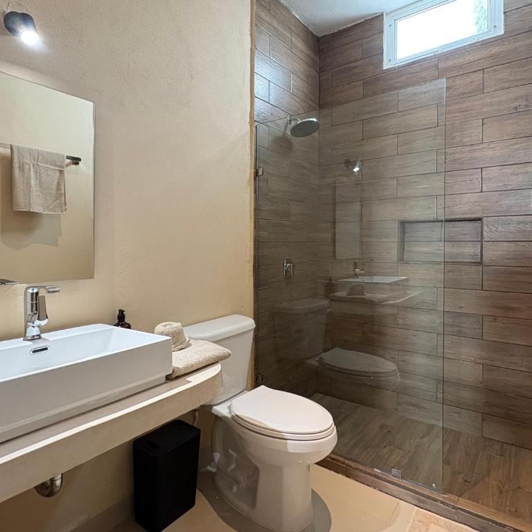 Vica Mayan Guest House - By Aloja RV - Double Room with Private Bathroom - 2