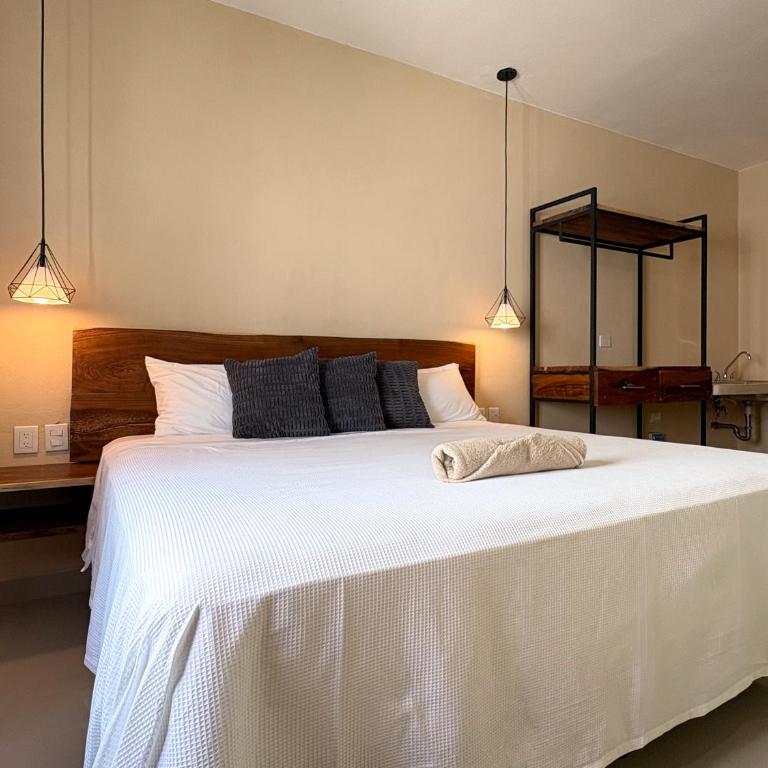 Vica Mayan Guest House - By Aloja RV - Double Room with Private Bathroom - 3