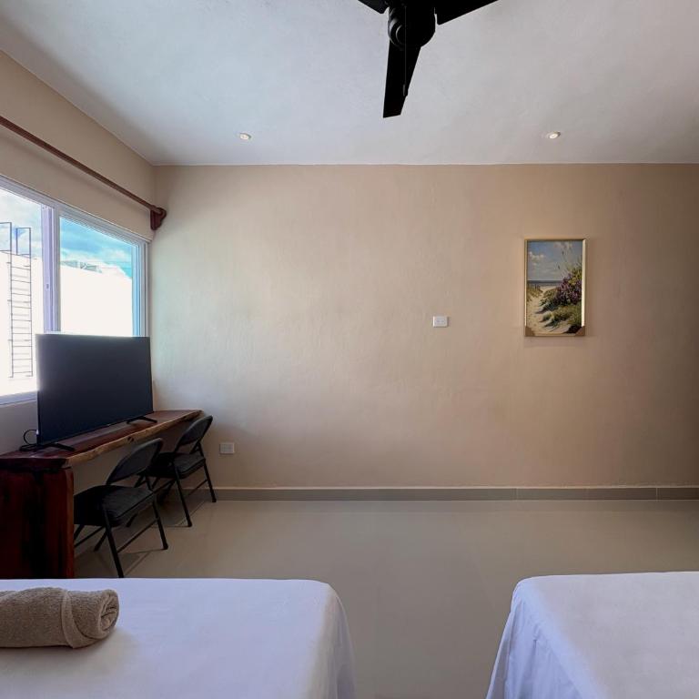 Vica Mayan Guest House - By Aloja RV - Double Room with Private Bathroom - 5