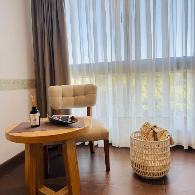 Monoambiente CÉNTRICO MODERNO CON COCHERA - One-Bedroom Apartment - 9