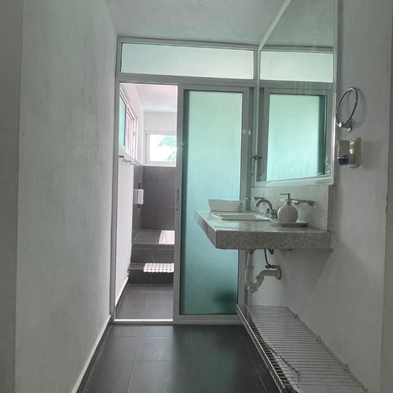 Departamento AAK - Quadruple Room with Private Bathroom - 1