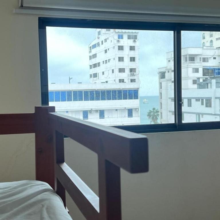 Modern apartment a few steps from the Salinas esplanade - Two-Bedroom Apartment - 5