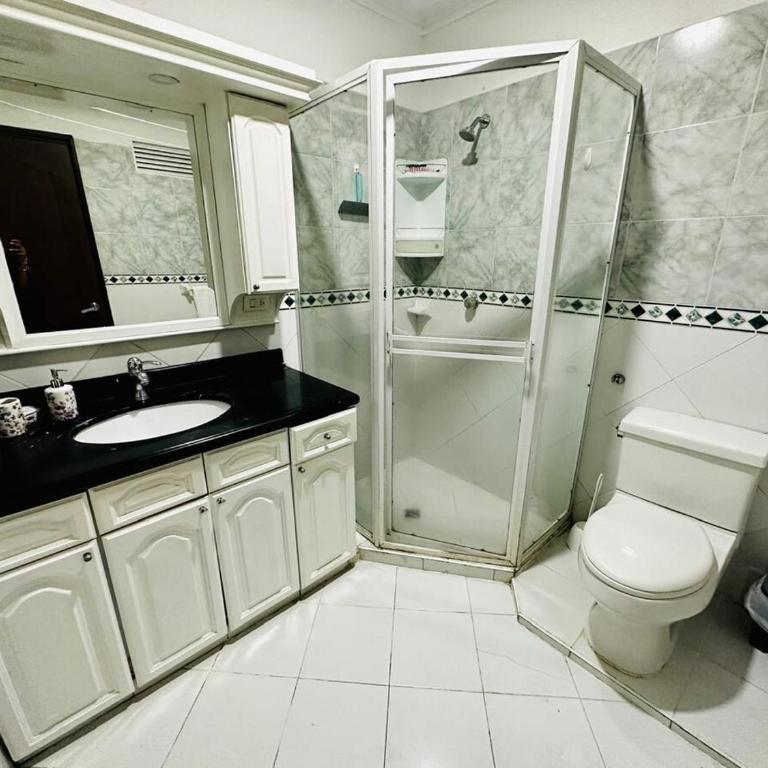 2B Apt in Cartagena with Views, Pool, Wifi and Balcón - Two-Bedroom Apartment - 19