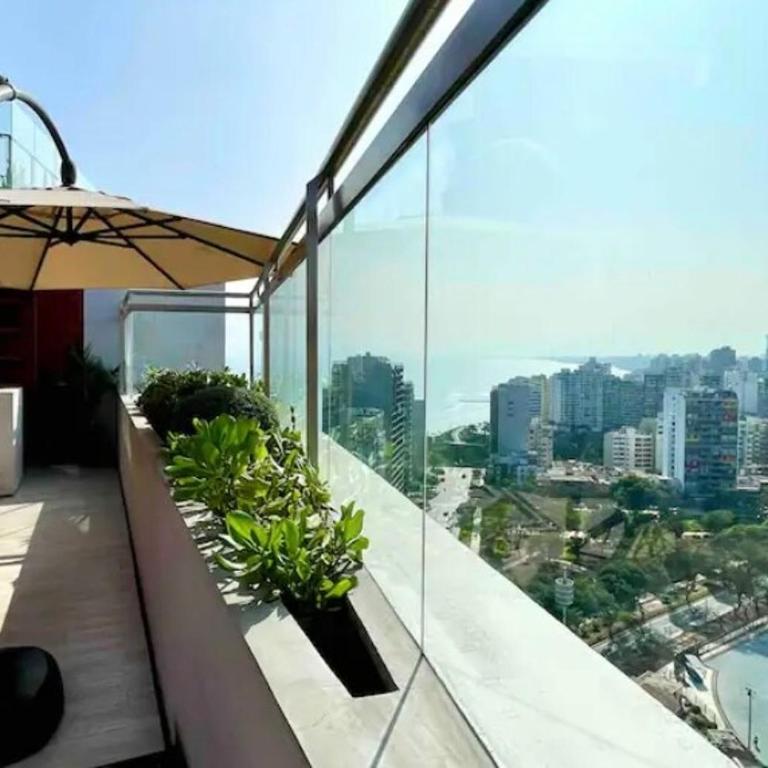 Jacuzzi and pool Apartment in Barranco - One-Bedroom Apartment - 2