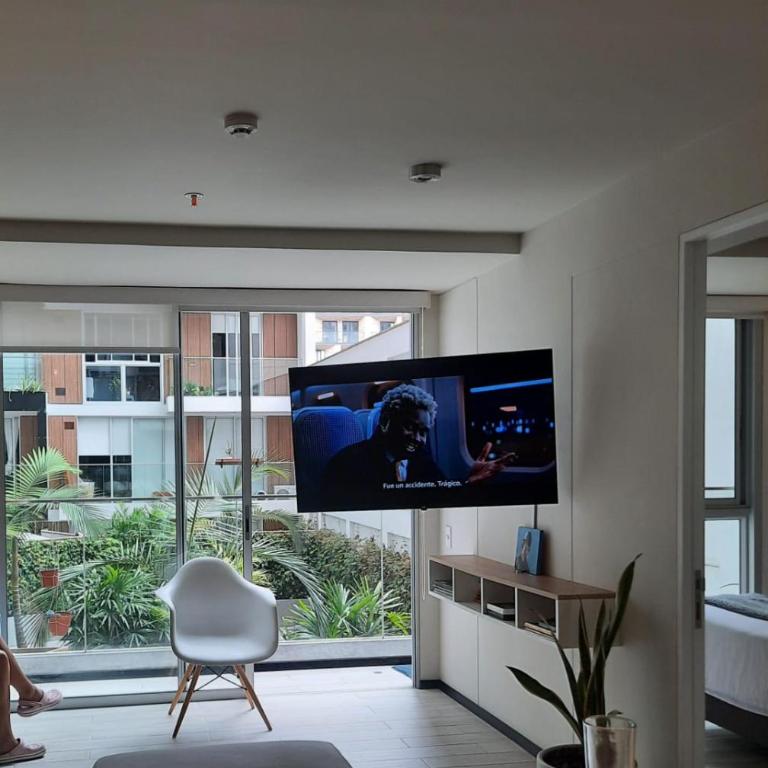 Jacuzzi and pool Apartment in Barranco - One-Bedroom Apartment - 3