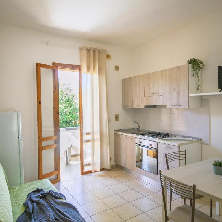 Residence Borgo Latino- Localo - Appartamento con Balcone - 1