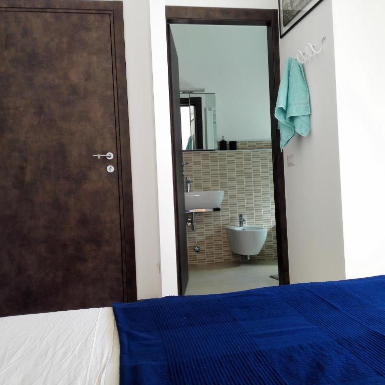 B&B Rosa Blu - Deluxe Double Room with Shower - 6