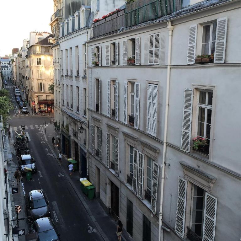 124a LE MARAIS - RICHARD LENOIR working & living - Studio Double Deluxe - 8