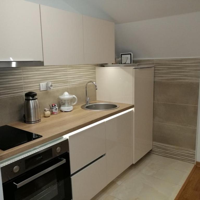 Soft Loft cozy studio with a garage parking place - One-Bedroom Apartment - 5