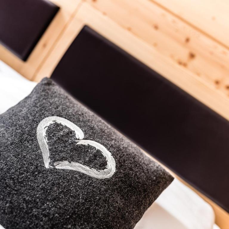 Hotel Continental Dolomites - Camera Comfort Matrimoniale/Doppia con Letti Singoli con Balcone - 2