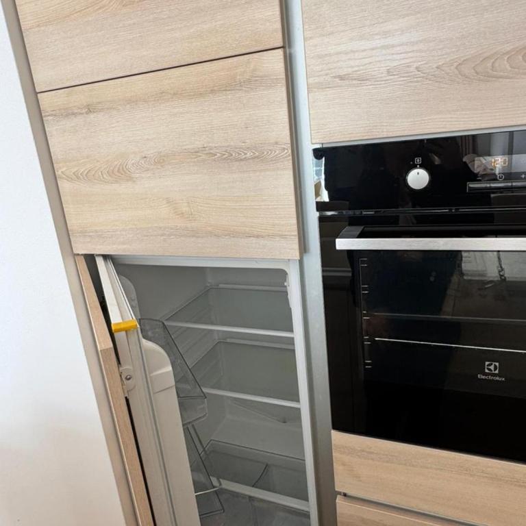 Budva Wow Apartments - One-Bedroom Apartment - 8