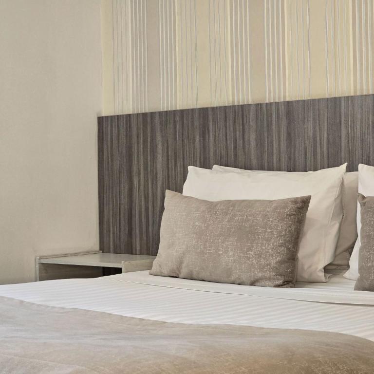 Hotel Confort 80 Zona Rosa By Hoteles Confort80 - Habitación con cama grande - 44
