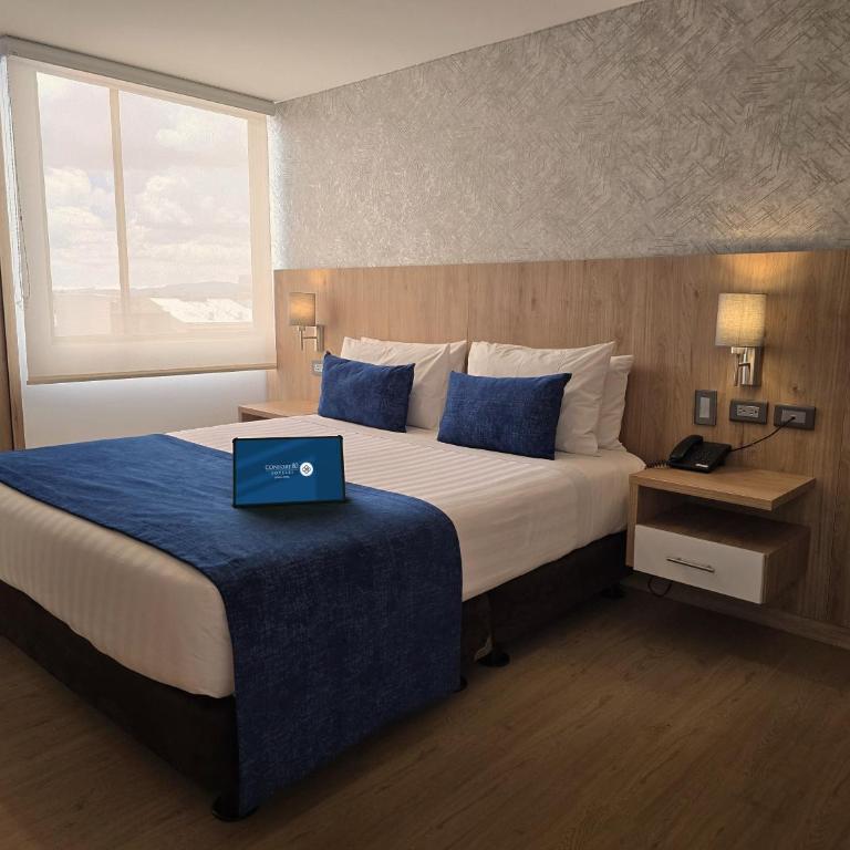 Hotel Confort 80 Zona Rosa - Habitación con cama grande - 38