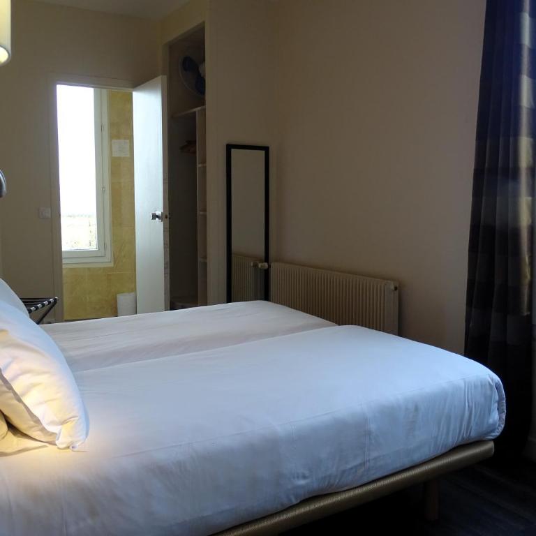 Hipotel Belgrand Edith Piaf - Chambre Lits Jumeaux - 22