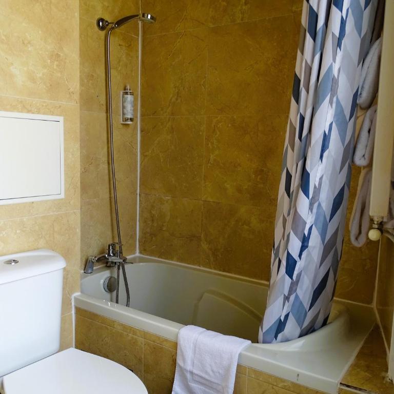 Hipotel Belgrand Edith Piaf - Chambre Lits Jumeaux - 21