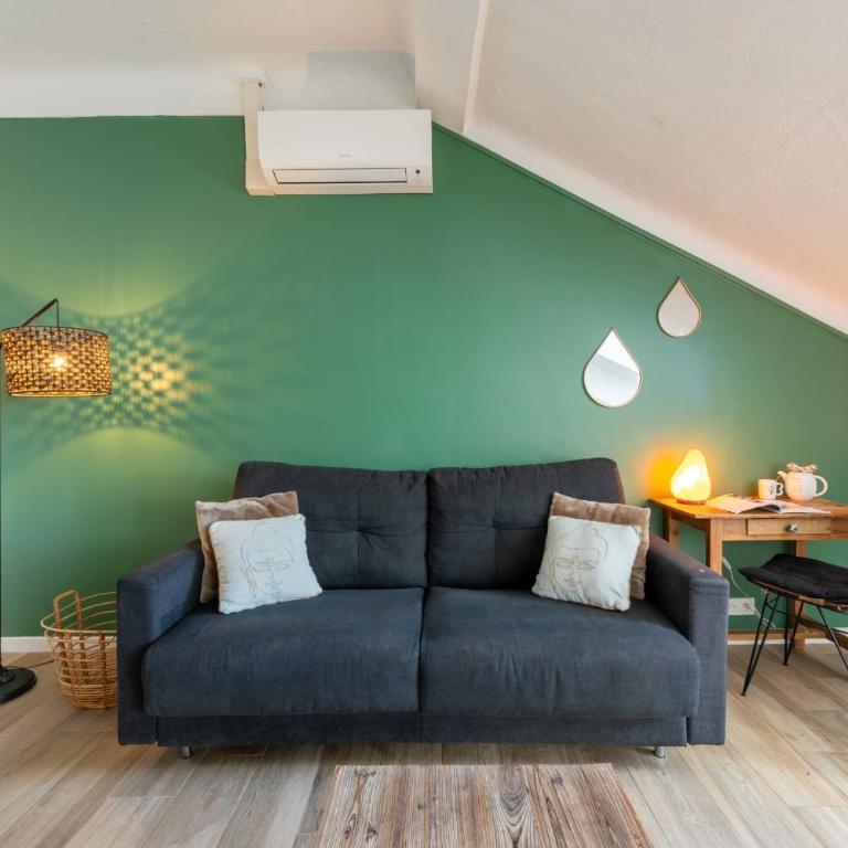 Top-Floor Studio Central Cannes - Studio - 4