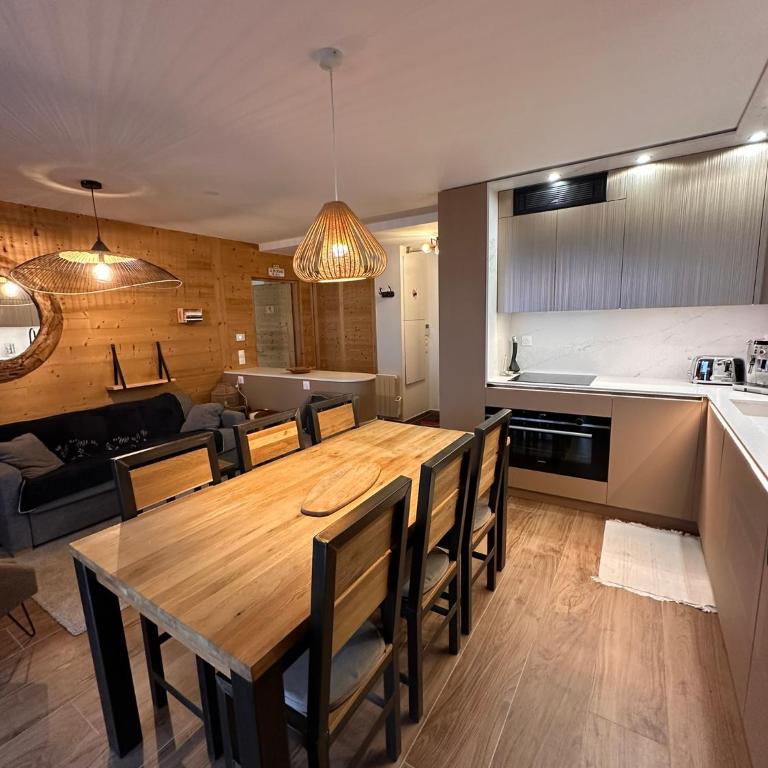 6ème PISTE - Appartement 3 Chambres - 33