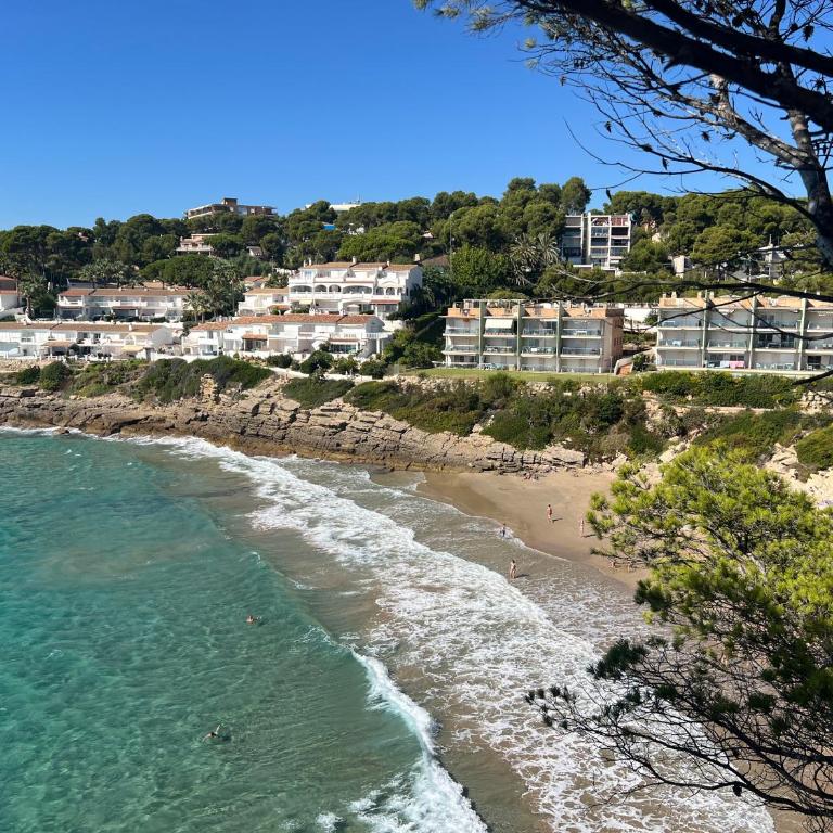 Sea View Apartment, spacious and renovated, 10 minutes to the beach, pool - Apartamento de 1 dormitorio con balcón y vistas al mar - 42
