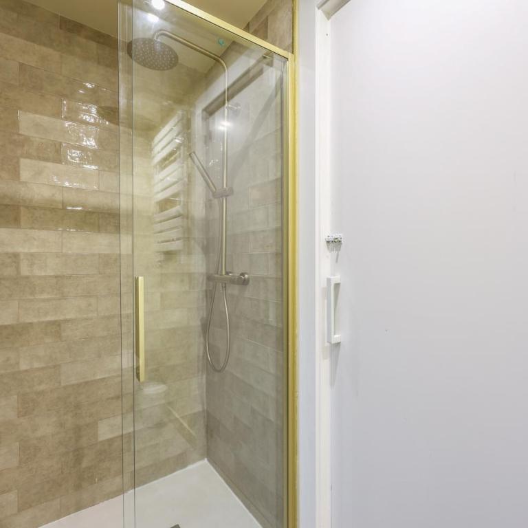 Enjoy your Best Stay in the Center of Madrid - Apartamento de 2 dormitorios - 15