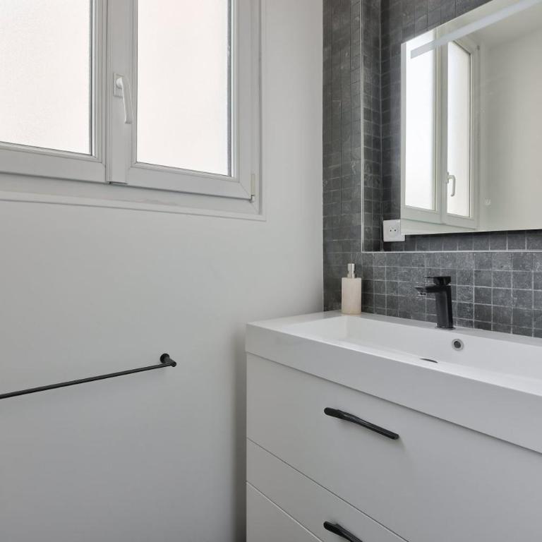 GuestReady - Charming Retreat in Montsouris - One-Bedroom Apartment - 15