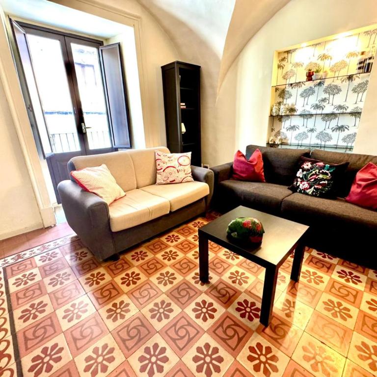 Dream Home - lovely space in the heart of Catania - Two-Bedroom Apartment - 14