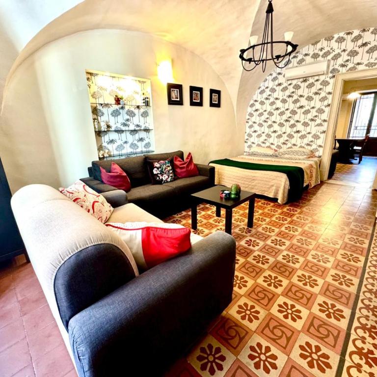 Dream Home - lovely space in the heart of Catania - Two-Bedroom Apartment - 13