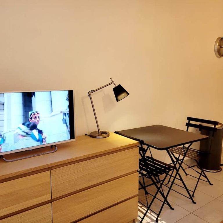 Lil Bretech - Apartment mit 1 Schlafzimmer und Balkon - 7
