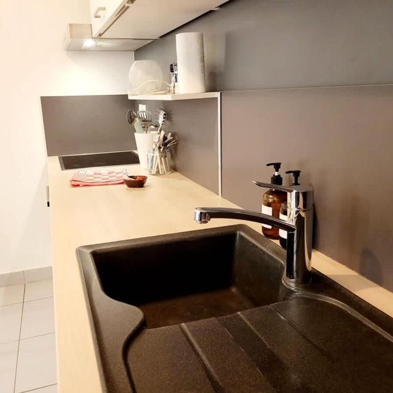 Lil Bretech - Apartment mit 1 Schlafzimmer und Balkon - 16