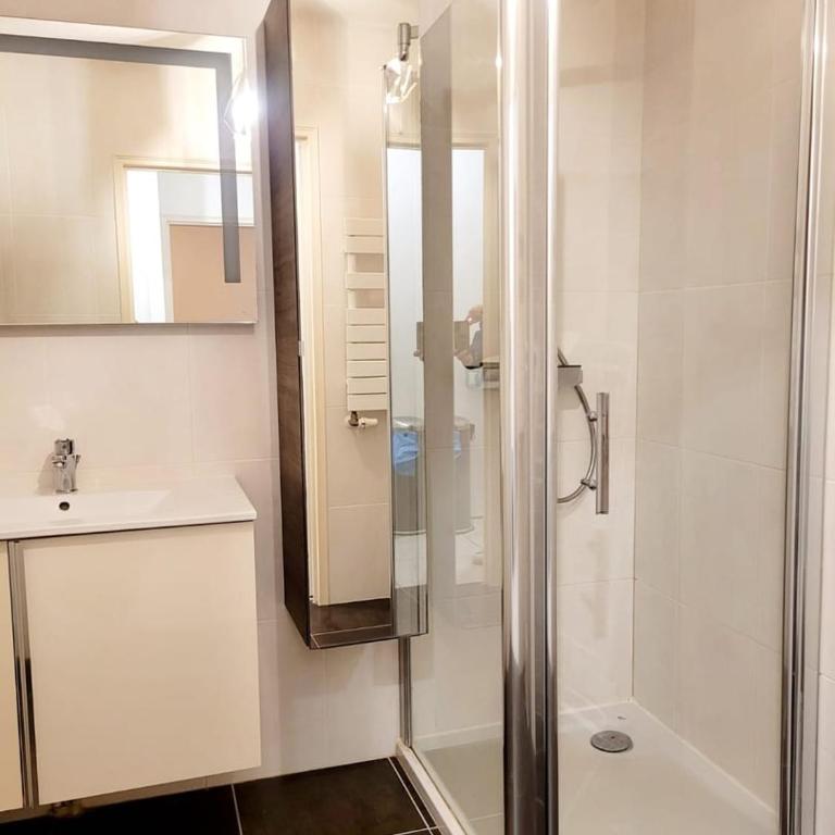 Lil Bretech - Apartment mit 1 Schlafzimmer und Balkon - 28